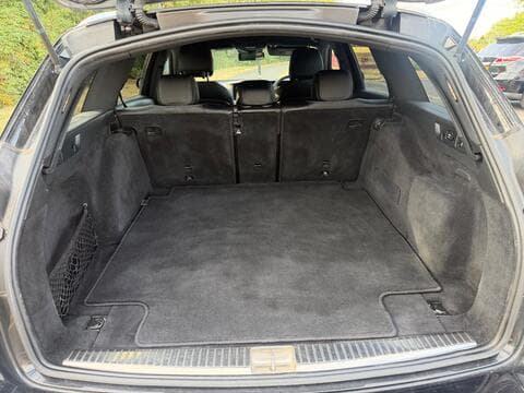 LUGGAGE SPACE