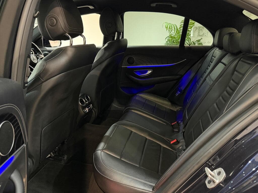 REAR SEATS